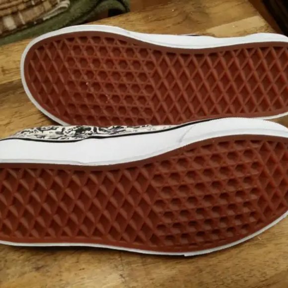 Vans New Unisex Sun & Moon "Ouroboros" Slip-On - Size 4M 5.5W - Picture 2 of 6